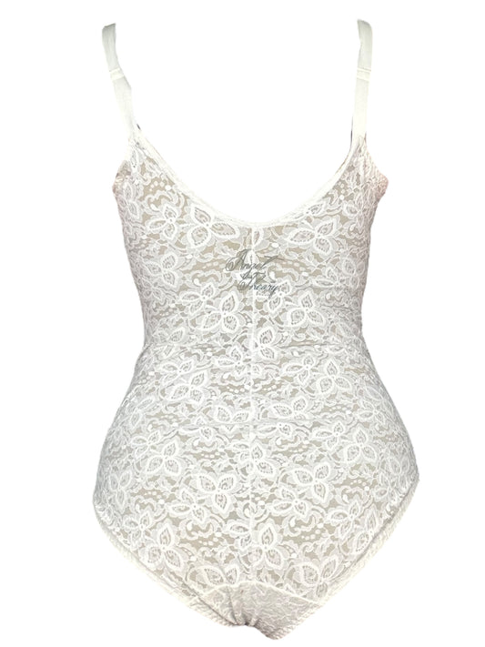Doll's Oath White Lace Bodysuit - L