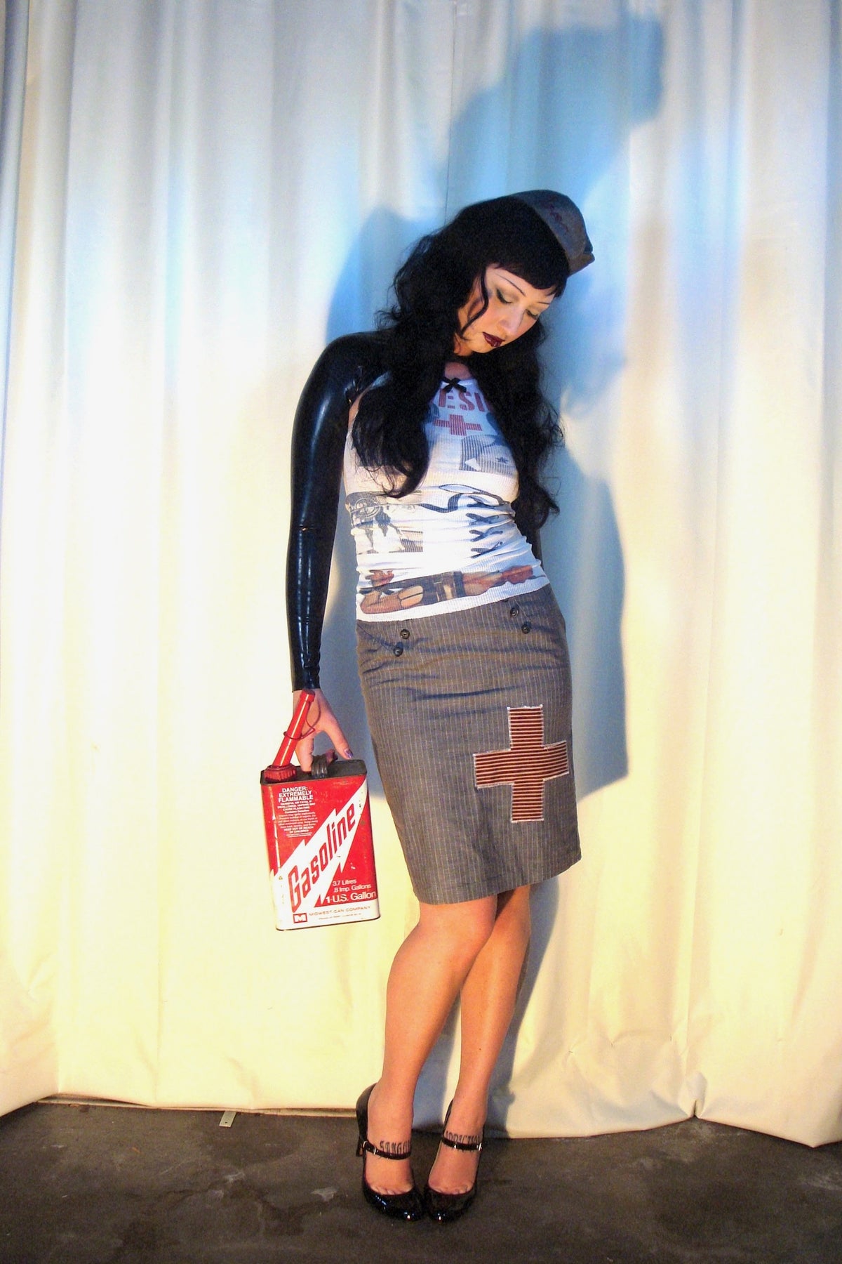 Heart's Disease Grey Pinstripe Skirt - S