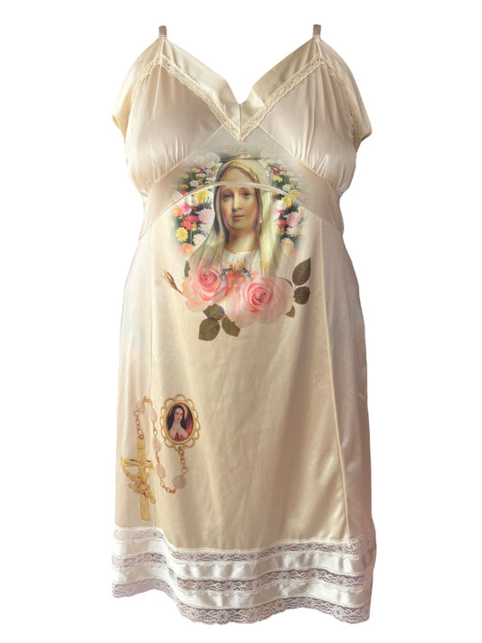 Mary and Roses Cream Slip Dress - 3X