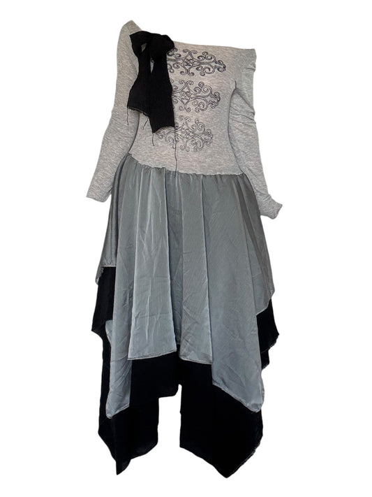 Your Love Silk Drop Waist Gown - M