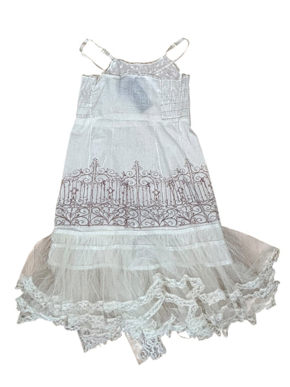 Gated Love Vintage Lacy Dress -