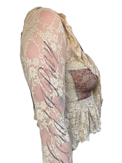 Fall From Grace Fawn Ruffle Blouse - M