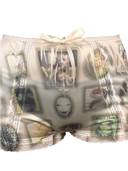 Void Family Shorts - M