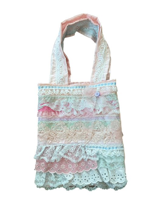 Ambrosia Flutter Tote