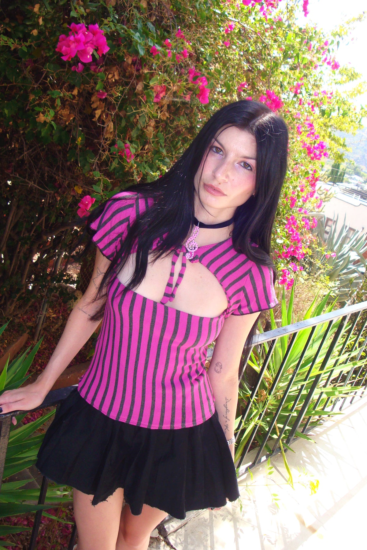 Valencia Keyhole Top