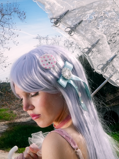 Button Hairclip