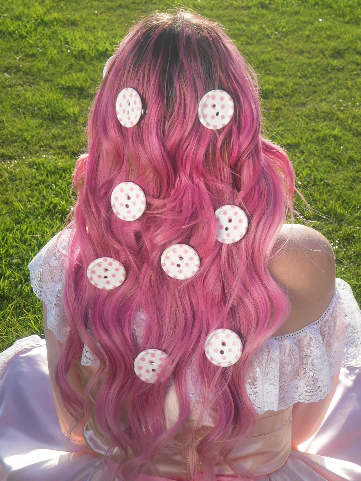 Button Hairclip