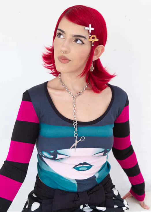 Suzy Scissor Necklace